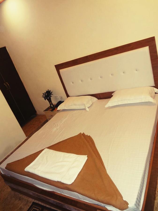 Hotel Rattans Regency Roorkee Buitenkant foto